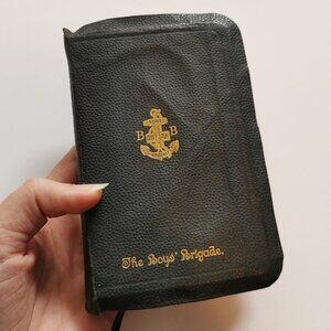 1950s Holy Bible Black Leatherette Boys Brigade Gilded Old New Testament KJV